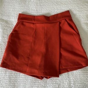 light red skort !!